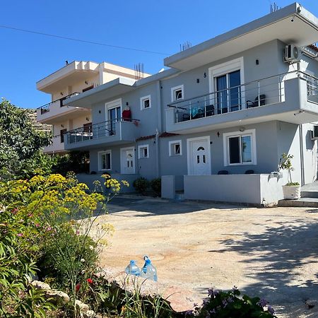 Eri Rooms Sarande Exterior photo