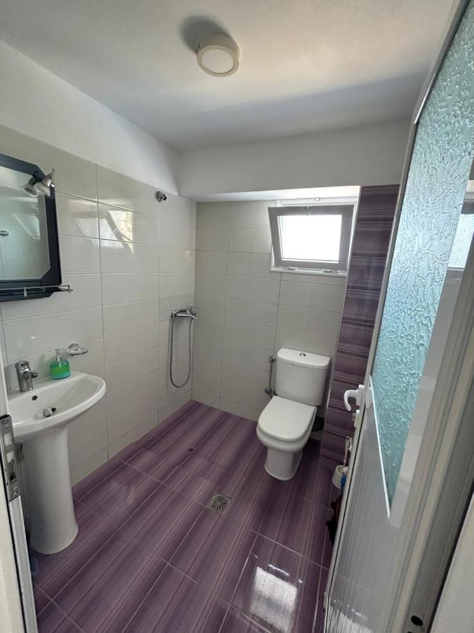 Eri Rooms Sarande Exterior photo
