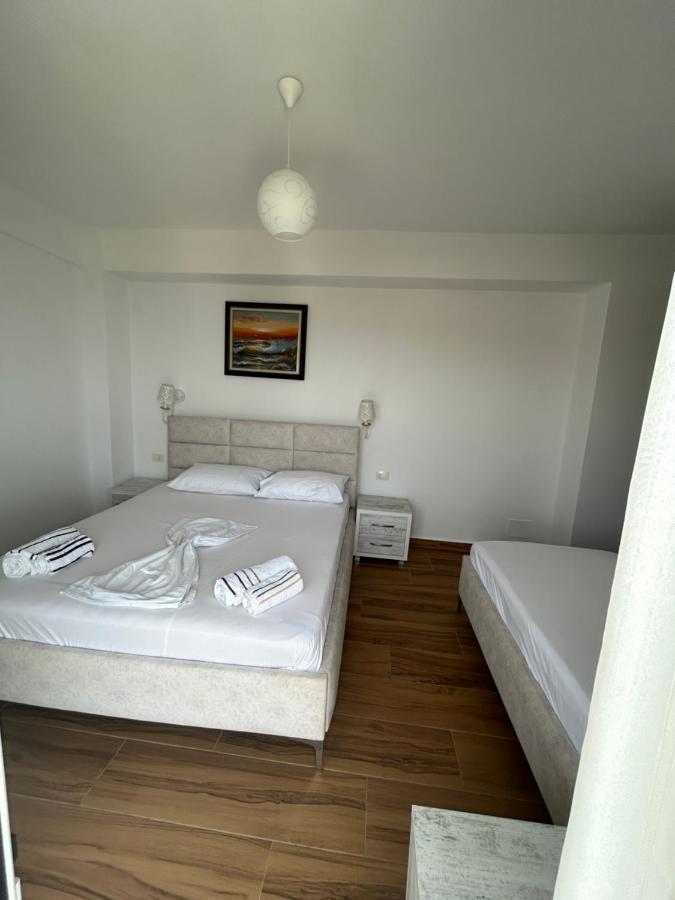Eri Rooms Sarande Exterior photo