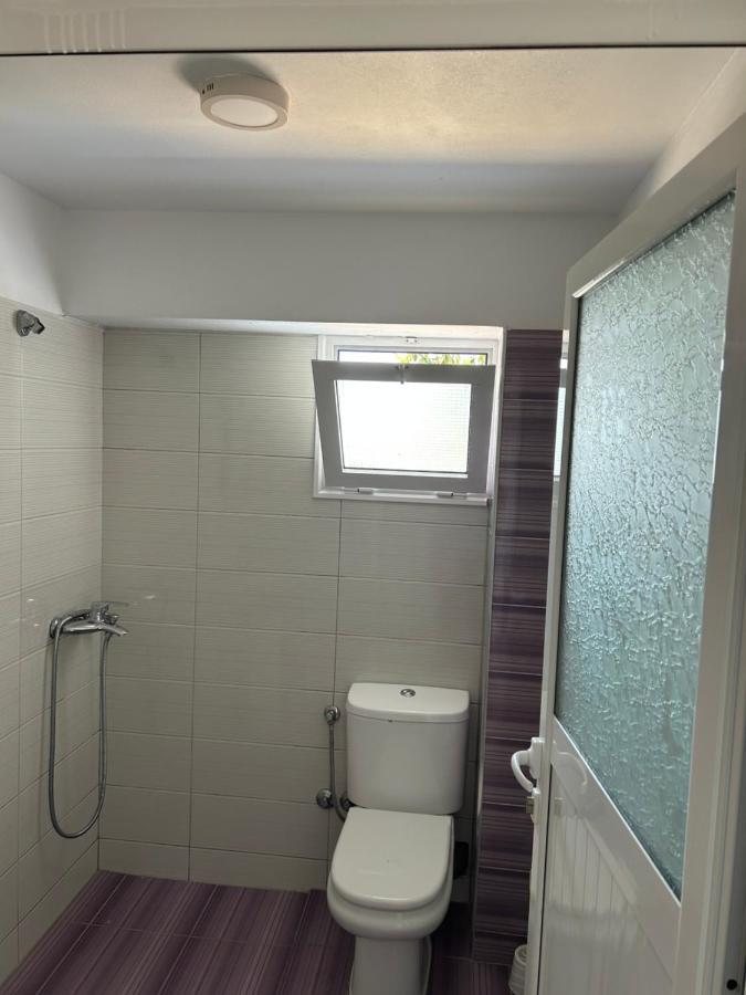 Eri Rooms Sarande Exterior photo