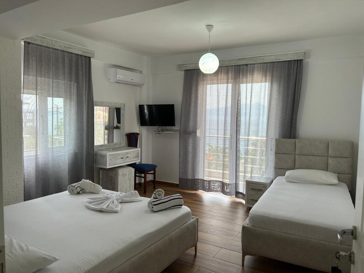 Eri Rooms Sarande Exterior photo