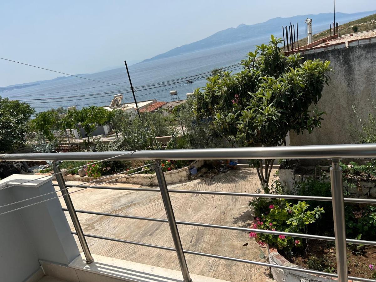 Eri Rooms Sarande Exterior photo